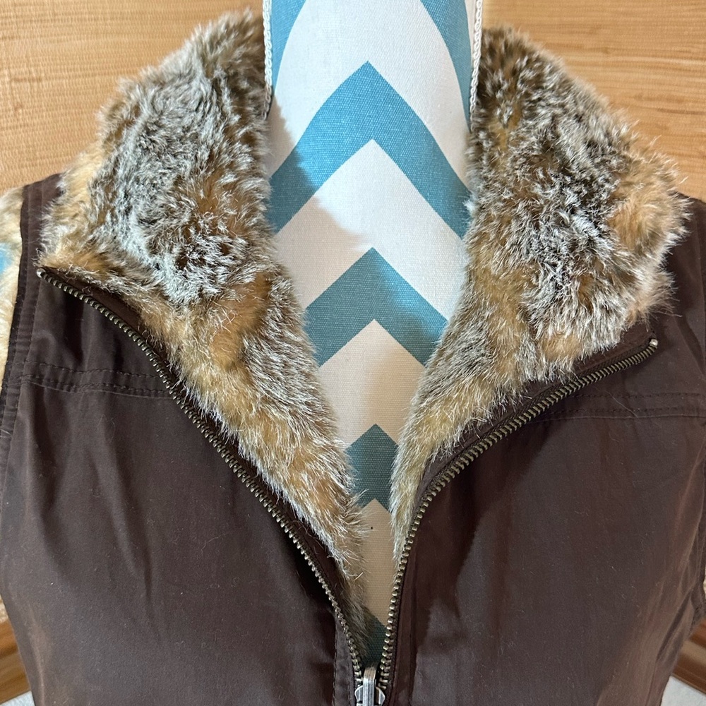 GAP Dark Brown Vest with Faux Fur Trim - Picture 3 of 7